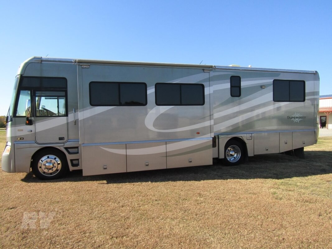 2007 ITASCA SUNCRUISER 35L