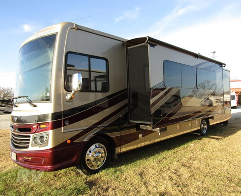 2018 FLEETWOOD SOUTHWIND 35K
