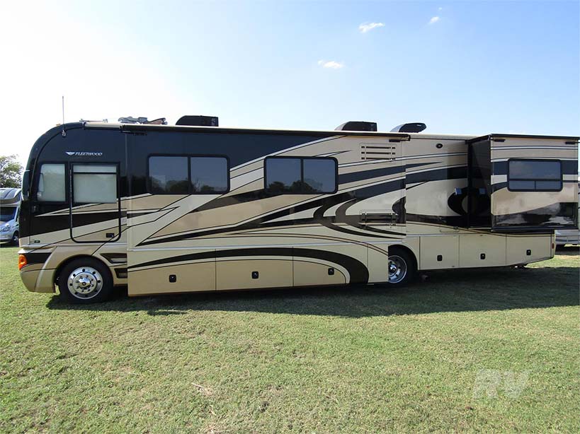 2008 FLEETWOOD PACE ARROW 38P