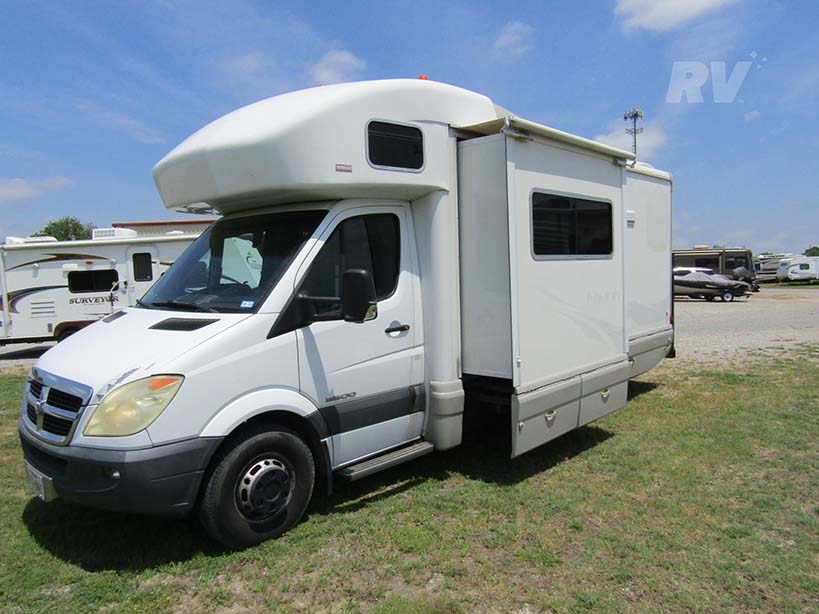 2008 ITASCA NAVION 24H
