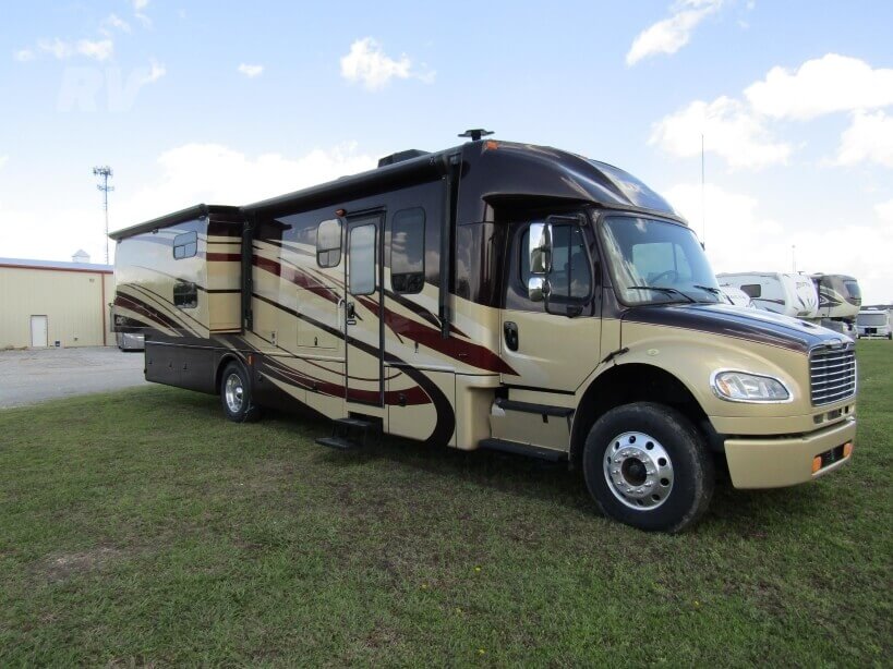 2014 DYNAMAX DX3 37BH