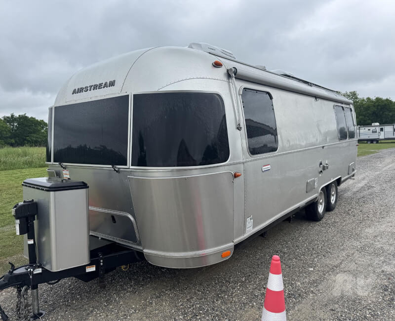 2023 AIRSTREAM INTERNATIONAL 27FB