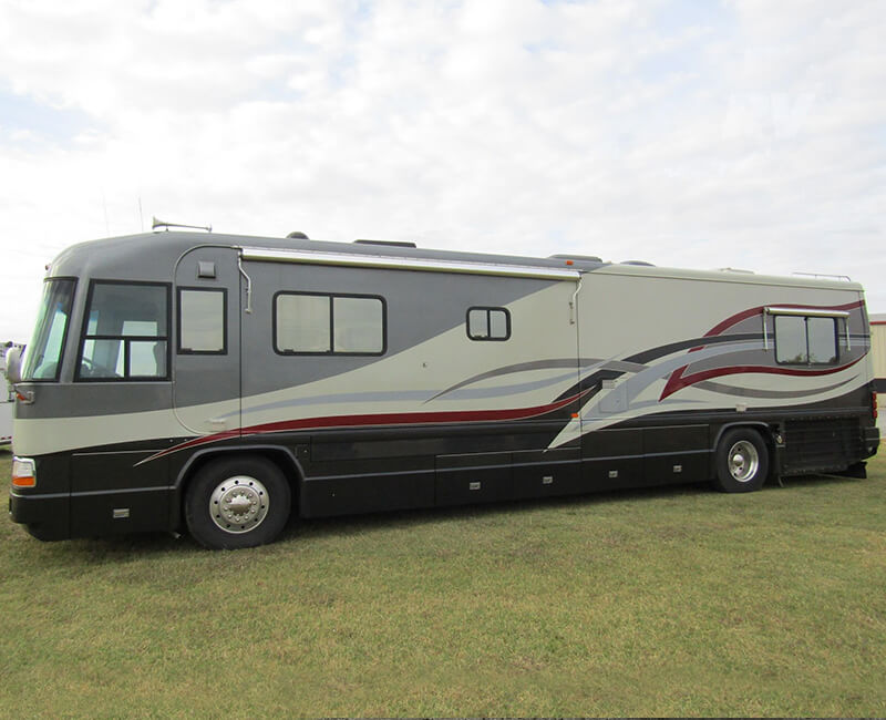 1998 COUNTRY COACH AFFINITY GRANDE CHALET
