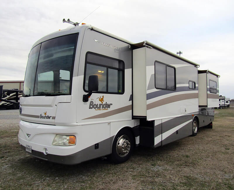 2006 FLEETWOOD BOUNDER 34M