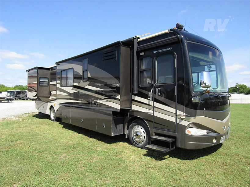 2009 FLEETWOOD PROVIDENCE 40X